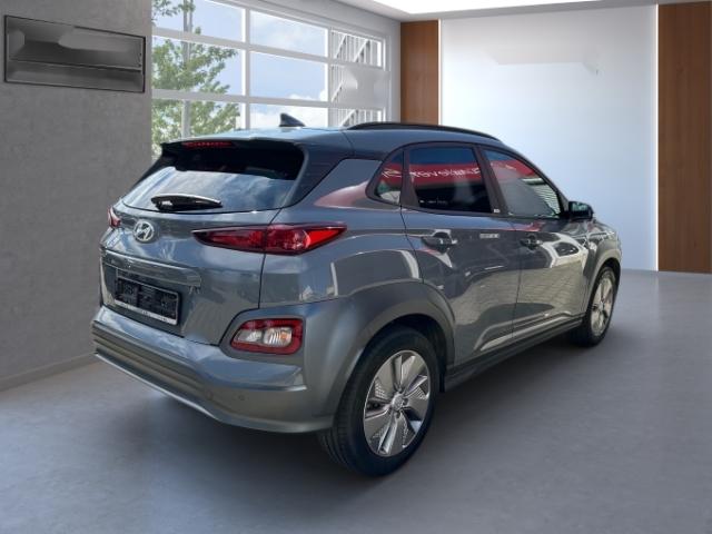 Hyundai KONA Advantage Elektro 2WD +NAVI+RFK+SHZ+KLIMA+CARPLAY+UVM